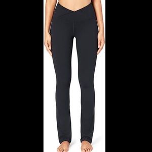 Lululemon V waist yoga pants 4